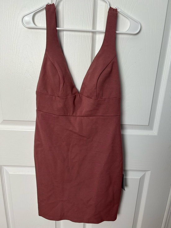 Lulus Dresses & Skirts - Lulus Pink Sleeveless Open Back Bodycon Mini Dress Size Med NWT